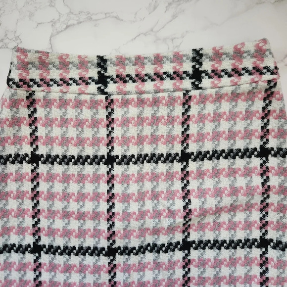 Topshop | Wool Blend Houndstooth Plaid A-Line Mini Skirt - Size US 8 - Picture 2 of 9